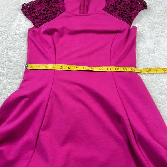 Justfab Magenta fit and flare cap sleeve dress, size small - Picture 6 of 9